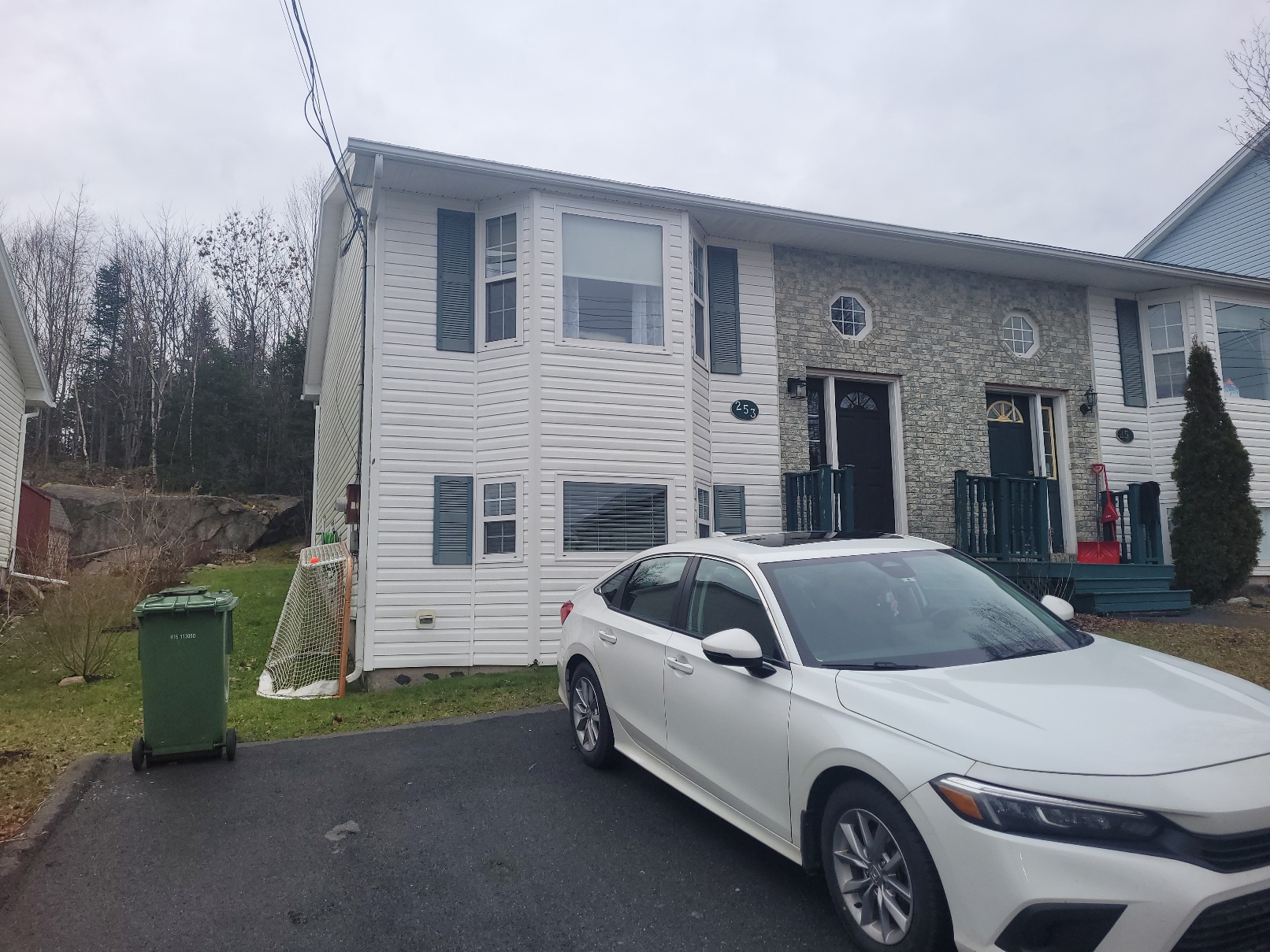 253 Charles Road