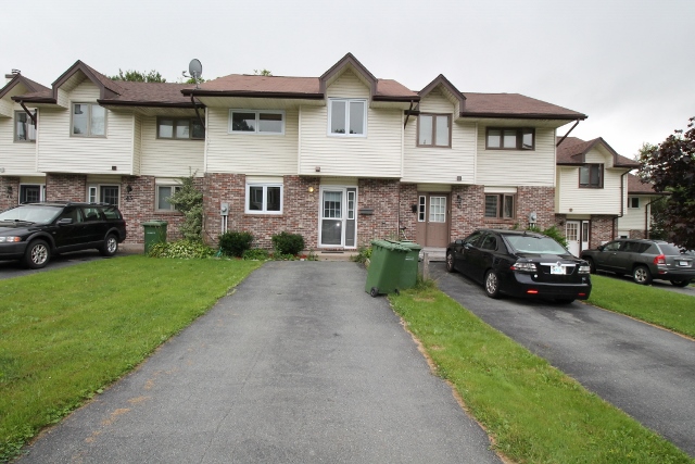 Braeside Court